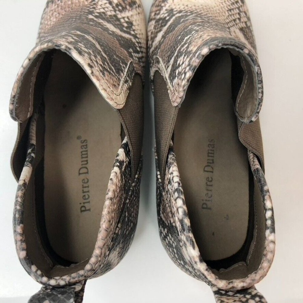 Pierre Dumas Womens Ankle Booties Size 8M Tabby 14 Brown Snake Skin Slip On - Picture 6 of 11